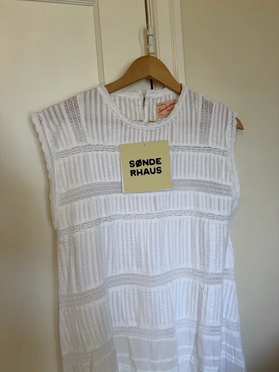 NWT Sonderhaus Margot Dress - Cotton Eyelet Heritage Maxi Dress - Picture 10 of 12